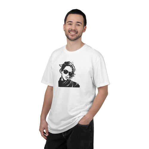 Retro Femme Portrait T-Shirt — Minimal Black & White Sunglasses Graphic